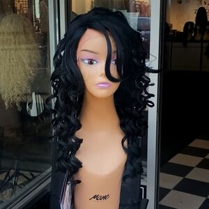 Swiss lace wig